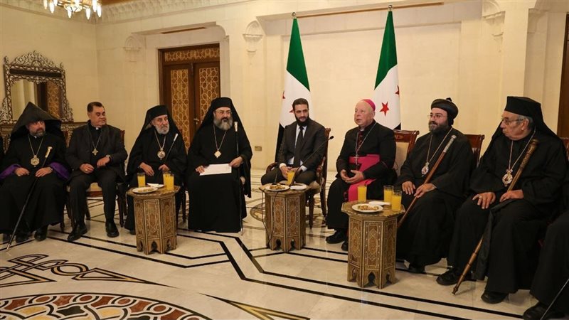 الشرع مع وفد الطائفة