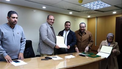 وكيل الصحة بالدقهلية يشهد ختام دورة تدريبية حول الجديد في جراحات القولون 