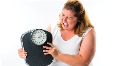 أخطاء تقع فيها النساء خلال الريجيم وتمنع فقدان الوزن