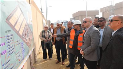 محافظ بني سويف يطمئن على جاهزية وحدة الإطفاء بكوم أبو راضي الصناعية 