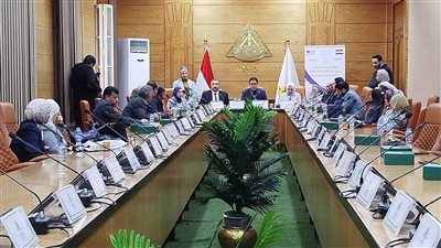 جامعة بنها تناقش قانون حقوق ذوي الإعاقة وكيفية دمجهم فى المجتمع الجامعي 