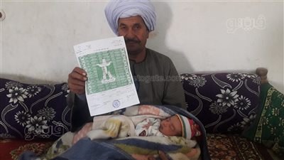 أسرة أول مولودة فى مصر 2025: شاركنا جميعا فى اختيار الاسم (فيديو)