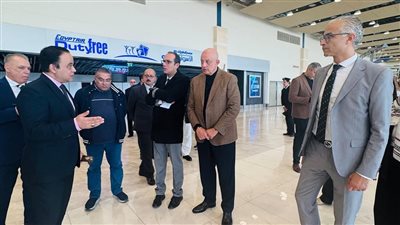 بدء التشغيل التجريبي لأول مطار أخضر في إفريقيا ببرج العرب