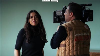 قبل انطلاقه الليلة، مقتطفات من كواليس مسلسل البث 