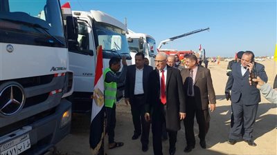 محافظ شمال سيناء يشهد اصطفاف سيارات ومعدات مواجهة الأزمات والكوارث