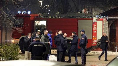 10 قتلى بينهم طفلان في إطلاق نار بمطعم بالجبل الأسود (فيديو)