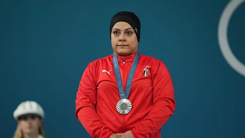 سارة سمي، فيتو