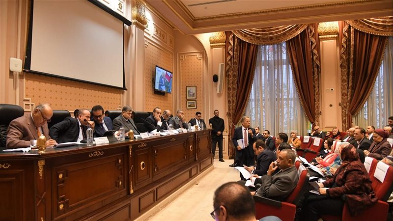 مناقشة مشروع قانون