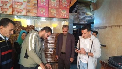 ضبط مواد غذائية فاسدة وغير صالحة للاستهلاك الآدمى