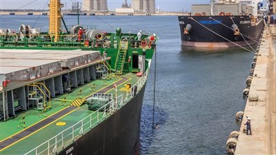 تداول 37 سفينة في ميناء دمياط خلال 24 ساعة