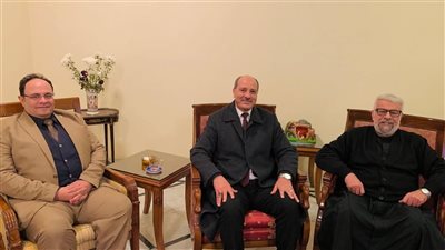تعليم الإسكندرية تقدم التهاني للأقباط الكاثوليك بمناسبة عيد الميلاد المجيد 