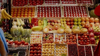 أسعار الفاكهة اليوم، البرتقال يبدأ من 7 جنيهات بسوق العبور 