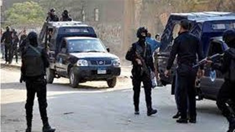 ضبط طلاب سرقوا مدرسة