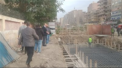 محافظ القليوبية يتابع أعمال إنشاء 3 كباري مشاة بمحور الفريق العصار