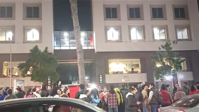 للمرة الثانية خلال يومين، حريق بمول تجاري بمنطقة سموحة بالإسكندرية (صور)