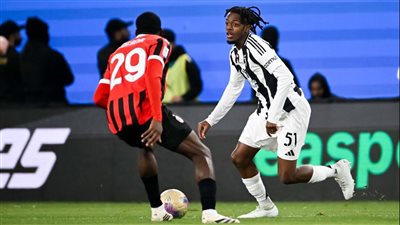 ميلان يتلغب علي يوفنتوس بثنائية ويتأهل لمواجهة الإنتر في نهائي السوبر الإيطالي 