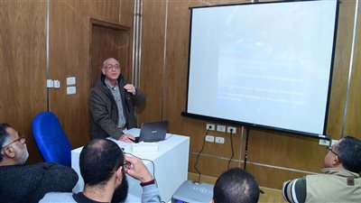 طب سوهاج تنظم الدورة التدريبية الأولى عن التدخل الجراحي بالمنظار