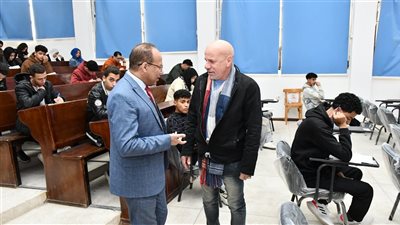 44734 طالبا وطالبة يؤدون امتحانات نهاية الفصل الدراسي الأول بجامعة القناة (صور) 