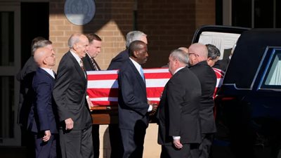 بدء مراسم الجنازة الرسمية للرئيس الأمريكي الأسبق جيمي كارتر (فيديو)