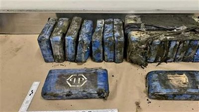 الأمن الفرنسي يضبط طنين من الكوكايين في ميناء هافر