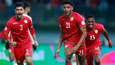 نهائي خليجي 26، منتخب عمان يتقدم على البحرين بهدف في الشوط الأول (فيديو)