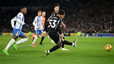 الدوري الإنجليزي، أرسنال يتقدم على برايتون بهدف في الشوط الأول