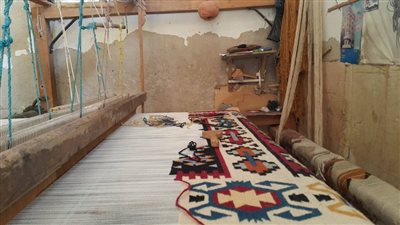 قرى صغيرة وصلت للعالمية.. الورد اللى فتح فى ريف مصر.. «فوه».. قلعة الكليم اليدوى فى «المحروسة» 