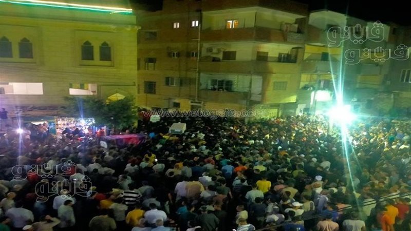 أهالي المنوفية يشيعون