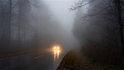 ضباب كثيف يخيم على بعض الولايات الأمريكية ويصل كندا وبريطانيا، فما القصة؟