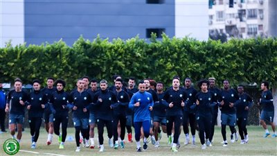 أحمد عاطف يقود هجوم مودرن سبورت أمام سموحة بالدوري