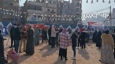 اقبال كثيف من المواطنين على سوق اليوم الواحد بالشرقية 