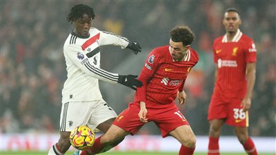 شوط أول سلبي بين ليفربول ومانشستر يونايتد في الدوري الإنجليزي (صور)