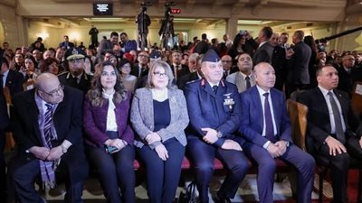 وزيرة التنمية المحلية تشارك في احتفالية الطائفة الإنجيلية بعيد الميلاد المجيد بكنيسة قصر الدوبارة