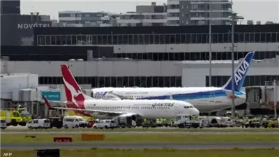 في آخر لحظة، إلغاء إقلاع طائرة في أستراليا بعد ظهور دخان من أسفلها (فيديو)