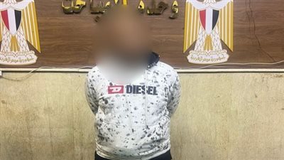 حارس أمن يسرق خزينة سيارة نقل أموال مكلف بحمايتها في عين شمس 