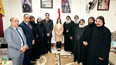 محافظ البحيرة تقدم التهنئة بعيد الميلاد بدير الأنبا بيشوي 