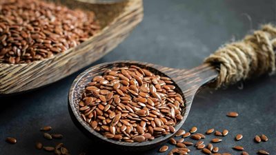 فوائد تناول بذور الكتان للوقاية من أمراض القلب 