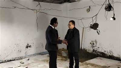 وكيل صحة سوهاج يتفقد مبني وحدة الحروق والتجميل بالمستشفى 