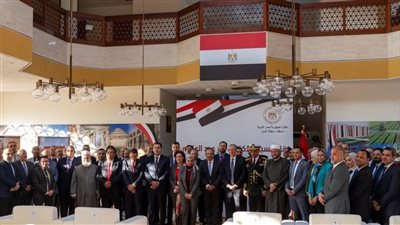 وزير الخارجية يجتمع مع الجالية المصرية في سلطنة عُمان (صور)