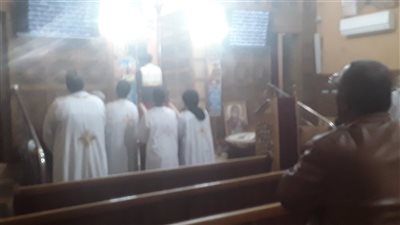 بدء قداس عيد الميلاد المجيد بكنائس الإسكندرية (فيديو)