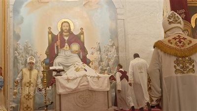 بدء قداس عيد الميلاد المجيد 2025 في الأقصر (فيديو)