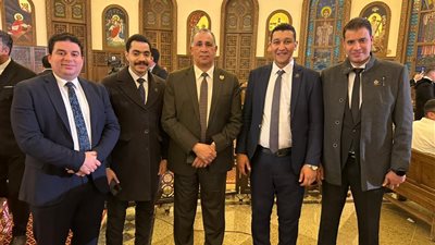 نقيب المحامين يشارك في قداس عيد الميلاد المجيد (صور)