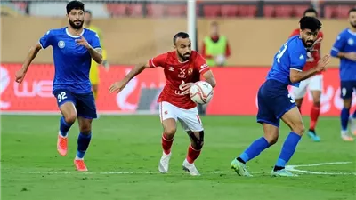 اليوم، الأهلي يسعى لإرضاء جماهيره الغاضبة على حساب سموحة في الدوري 
