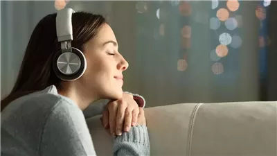 تفسير حلم سماع الأغاني في المنام وعلاقته بسماع أخبار مفرحة قريبًا 