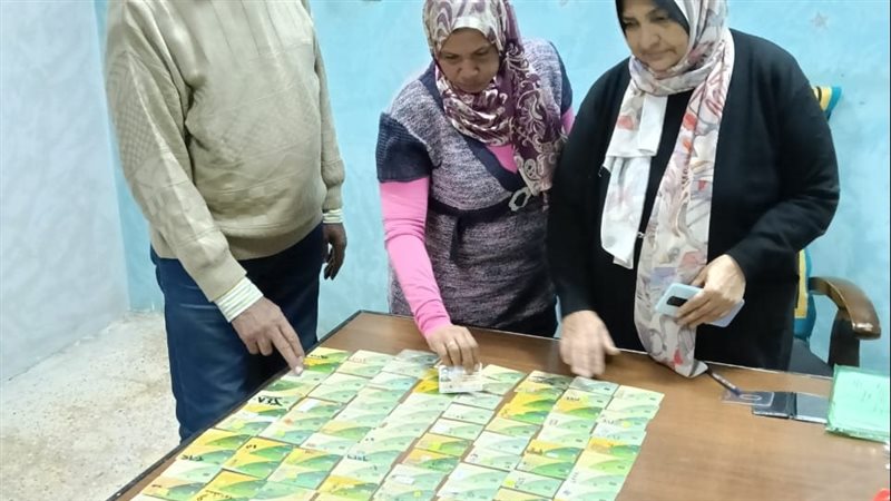 جانب من الحملات،