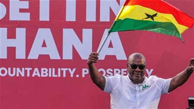 تنصيب جون ماهاما رئيسا لـ غانا للمرة الثالثة