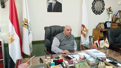 عقد لقاء جماهري يومين أسبوعيًّا للاستماع إلى الشكاوى والمقترحات بتعليم الوادي الجديد