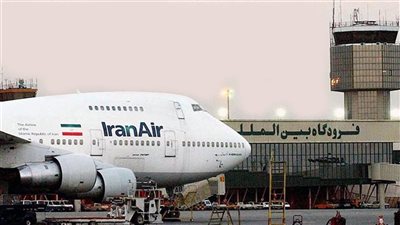 إيران تعلن استعدادها لتسيير رحلات جوية إلى سوريا