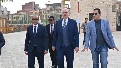 الشباب والرياضة تبحث فرص الاستثمار الرياضي مع جهاز مدينة العاشر من رمضان