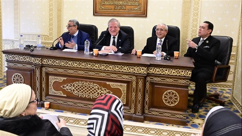 لجنة الخطة والموازنة